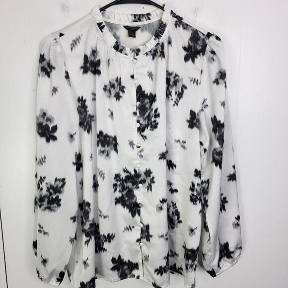 Ann Taylor Top Womens MP Covered Buttons Ruffle High Neck Feminine Career Office - Picture 1 of 10